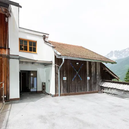Apartmán Rustic Farm In Tyrol With Mountain Views, Cleaning Included
