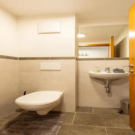 Apartmán Rustic Farm In Tyrol With Mountain Views, Cleaning Included Tobadill